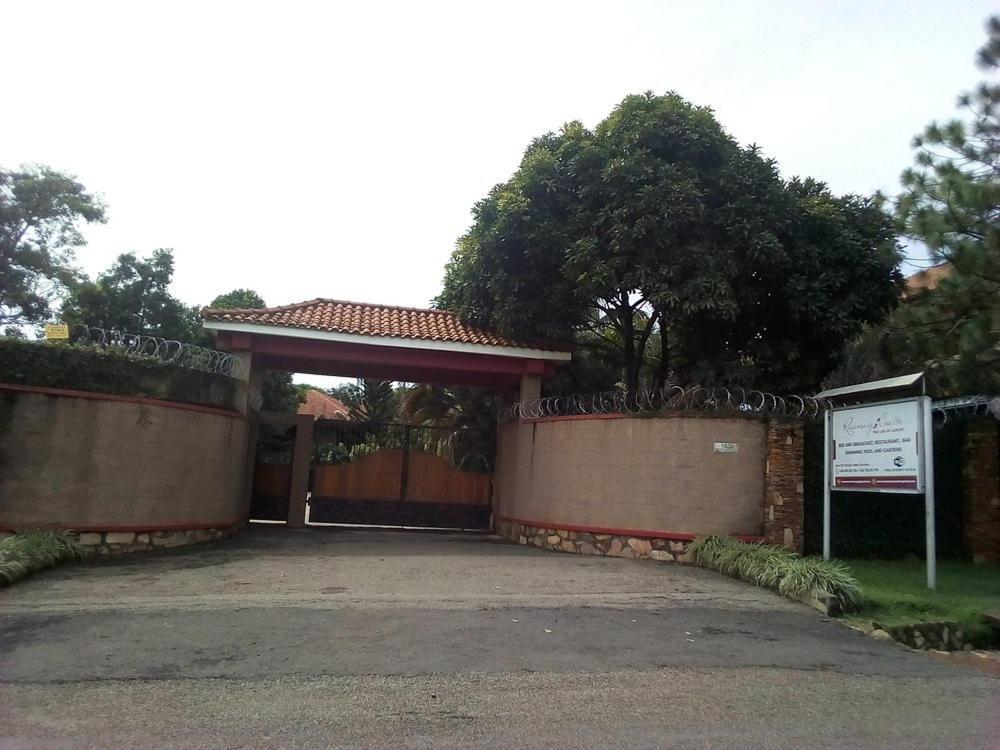 Rosemary Courts Bed And Breakfast Entebbe Exteriér fotografie